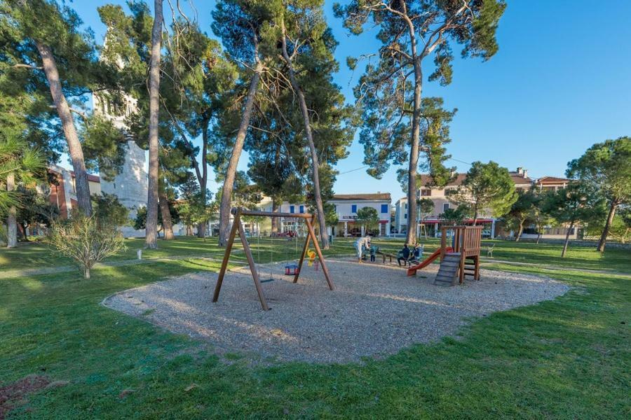 Apartment Hannah Новиград Екстериор снимка